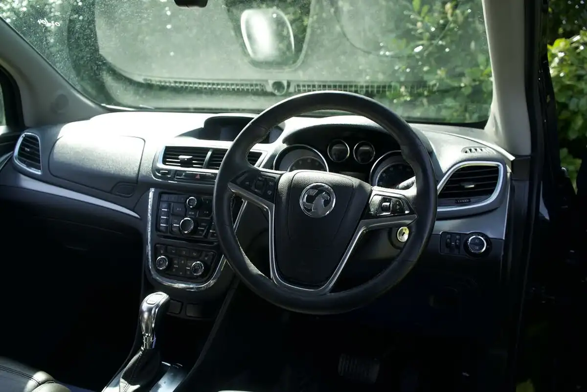 2016-vauxhall-mokka-14i-16v-turbo-se-auto-big-46