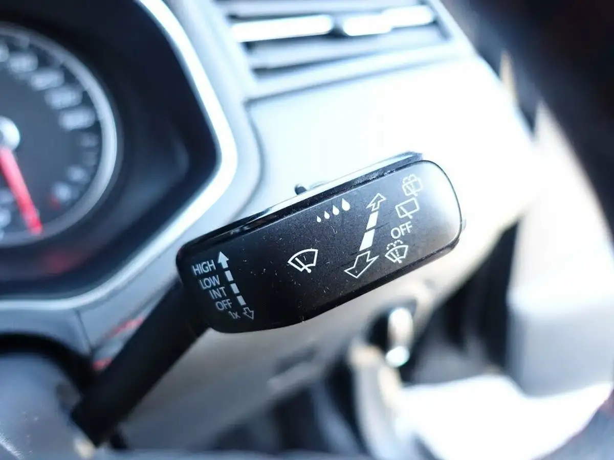 2019-seat-arona-10-tsi-fr-ss-big-22