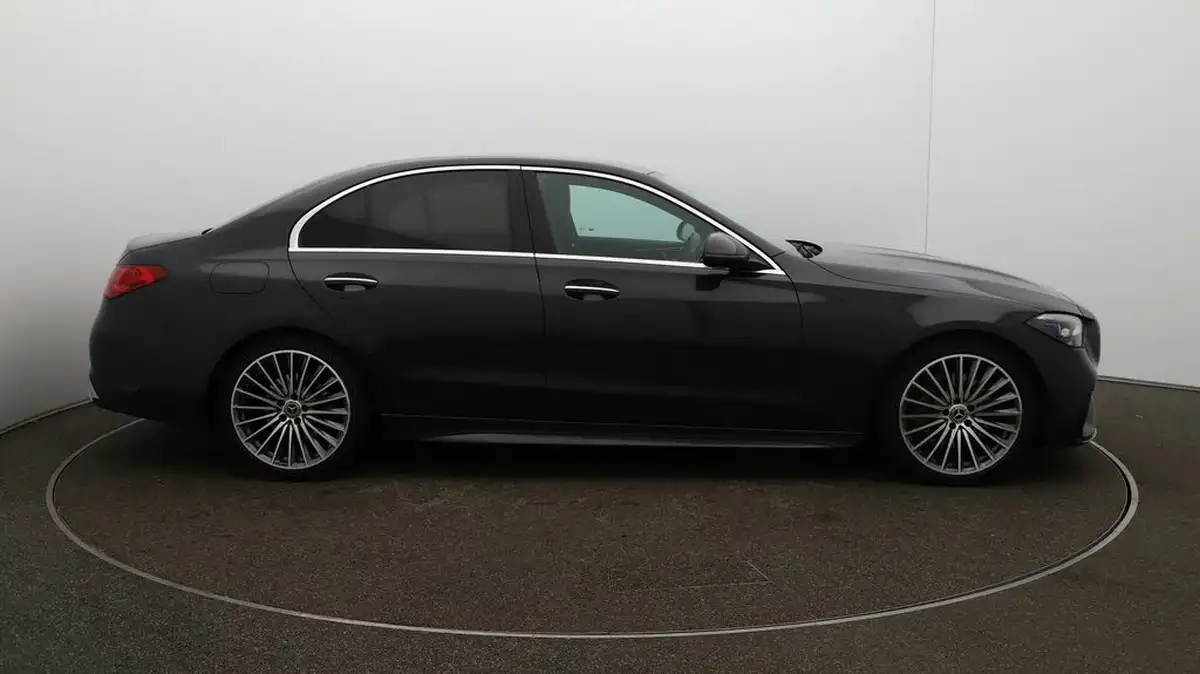 2022-mercedes-benz-c-class-15-c200-amg-line-premium-saloon-4d-big-40