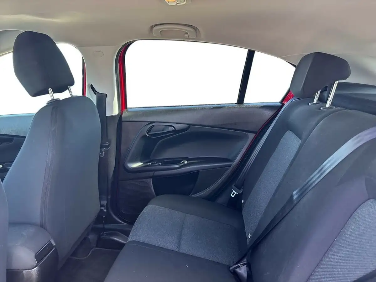 2020-fiat-tipo-14-street-hatchback-5d-big-10