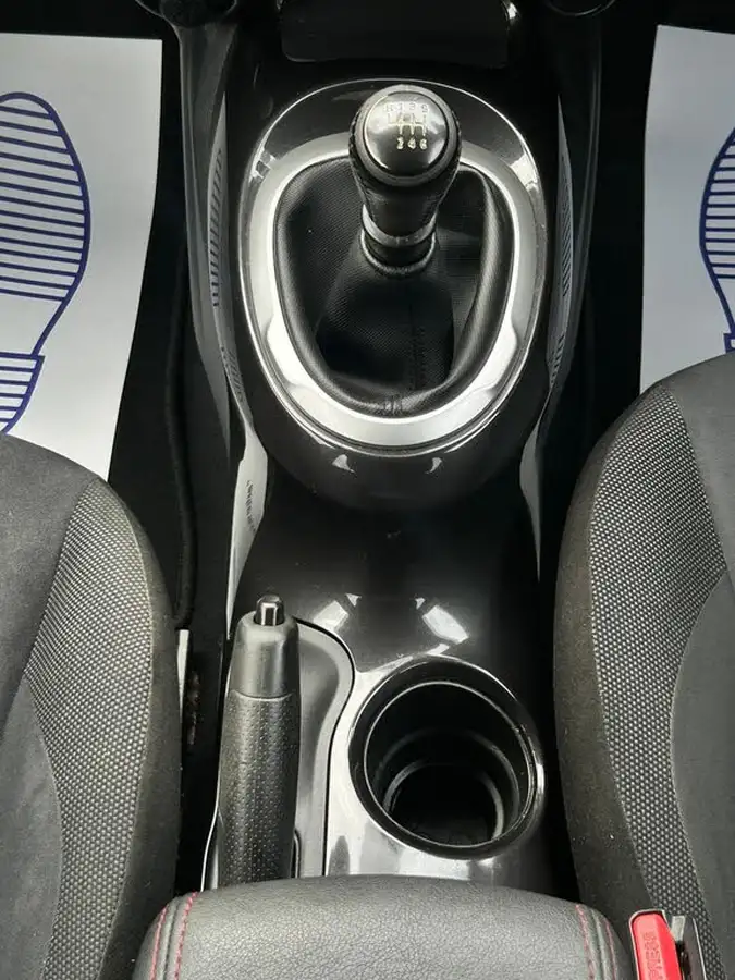 2014-nissan-juke-15dci-acenta-premium-116ps-big-25