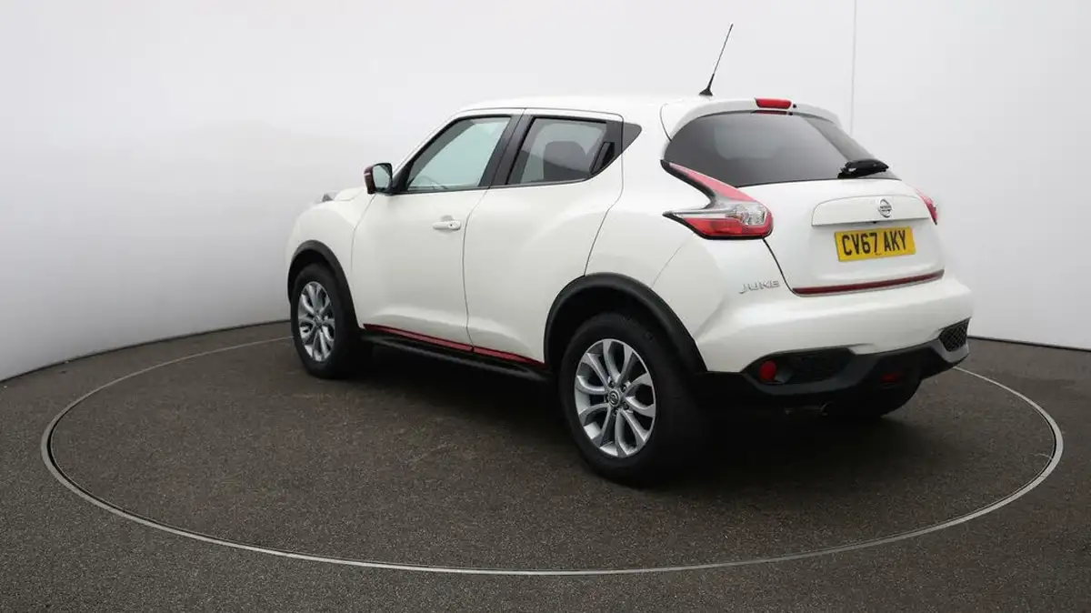 2017-nissan-juke-16-tekna-117ps-1598cc-xtronic-cvt-big-59