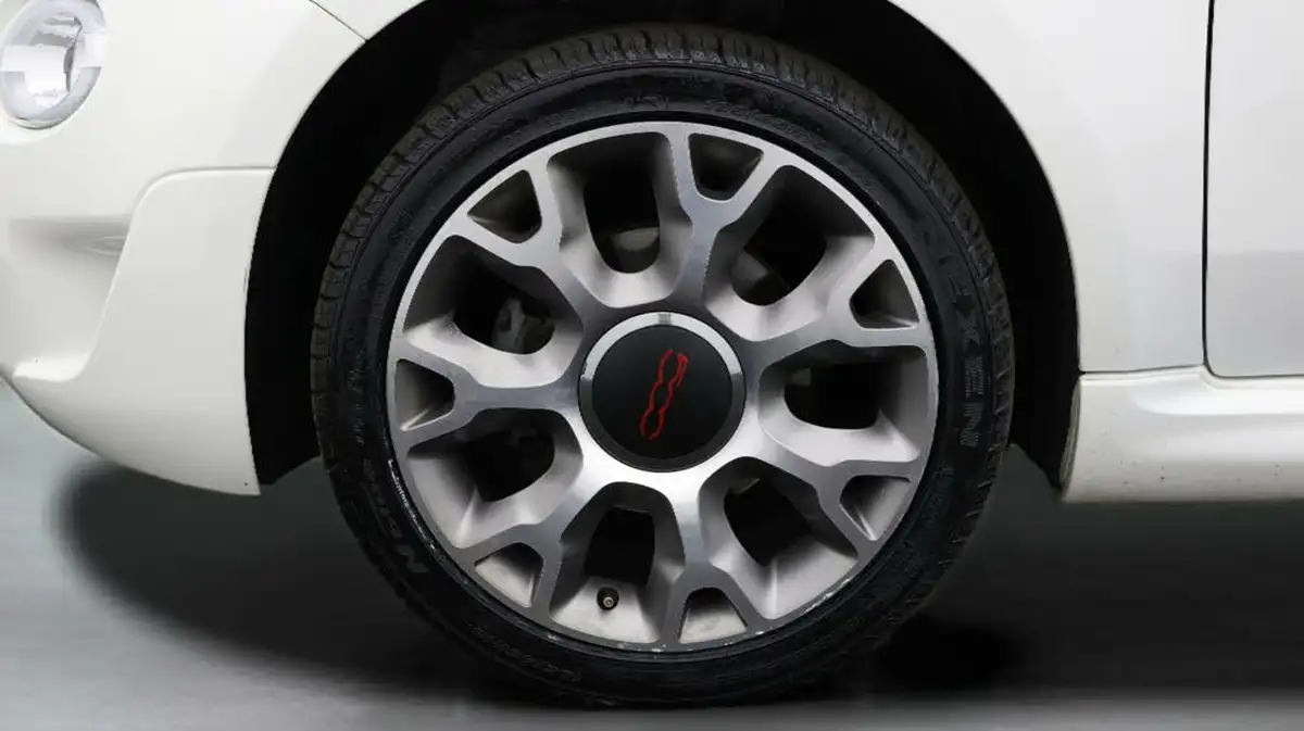 2022-fiat-500-10-sport-big-17