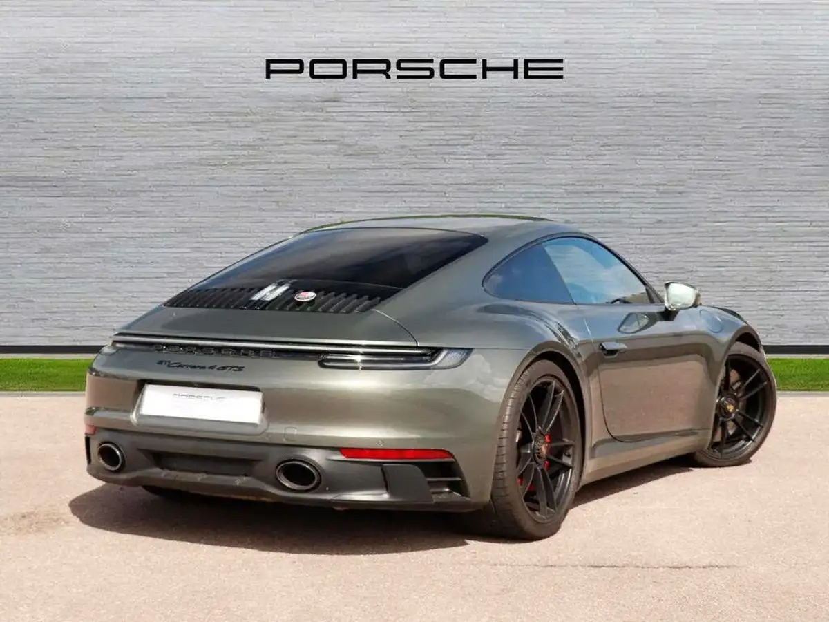 2022-porsche-911-30-carrera-4-gts-coupe-pdk-big-2