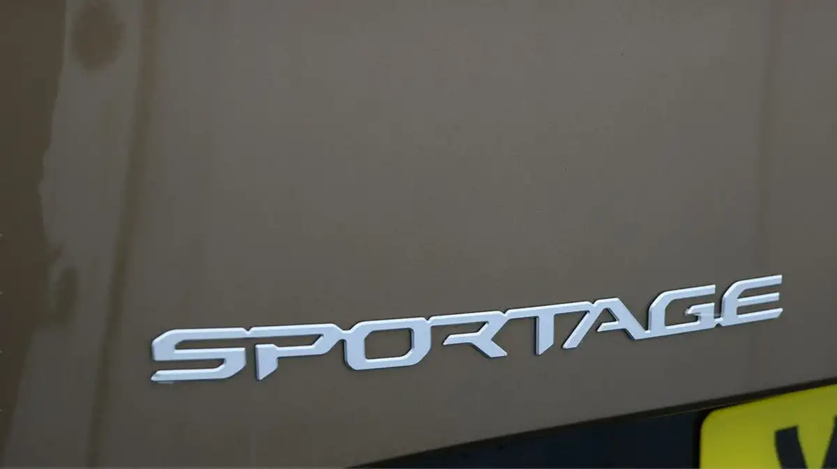 2022-kia-sportage-16-t-gdi-awd-4-48v-dct-big-21