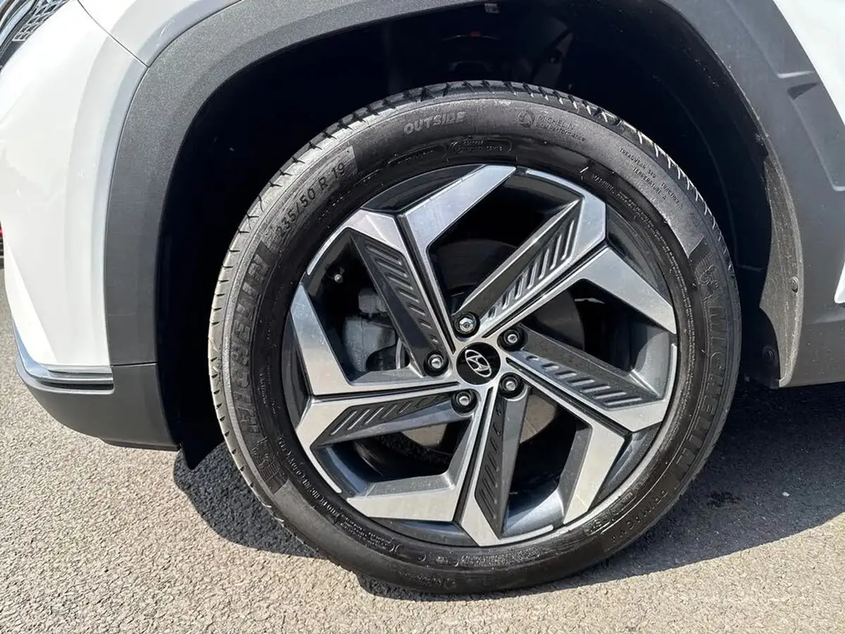 2023-hyundai-tucson-16-t-gdi-premium-265ps-4wd-phev-auto-big-18