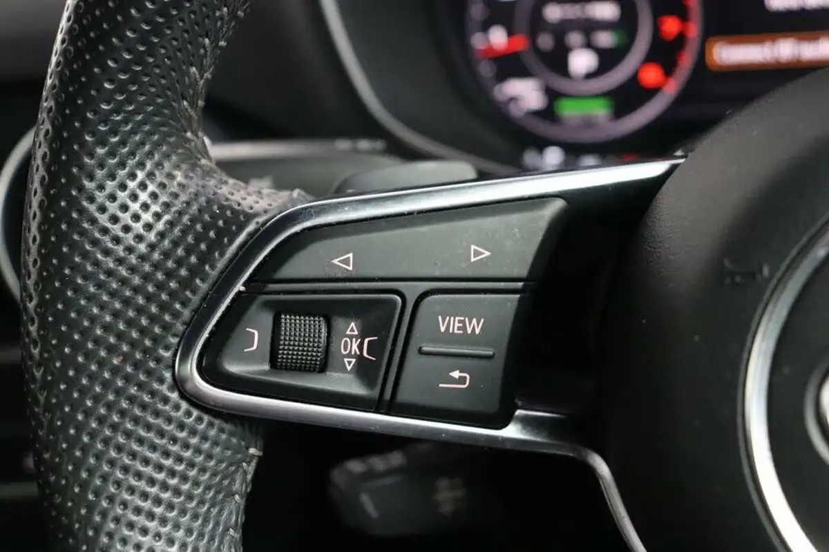 2019-audi-tt-coupe-20-40-tfsi-s-line-big-22