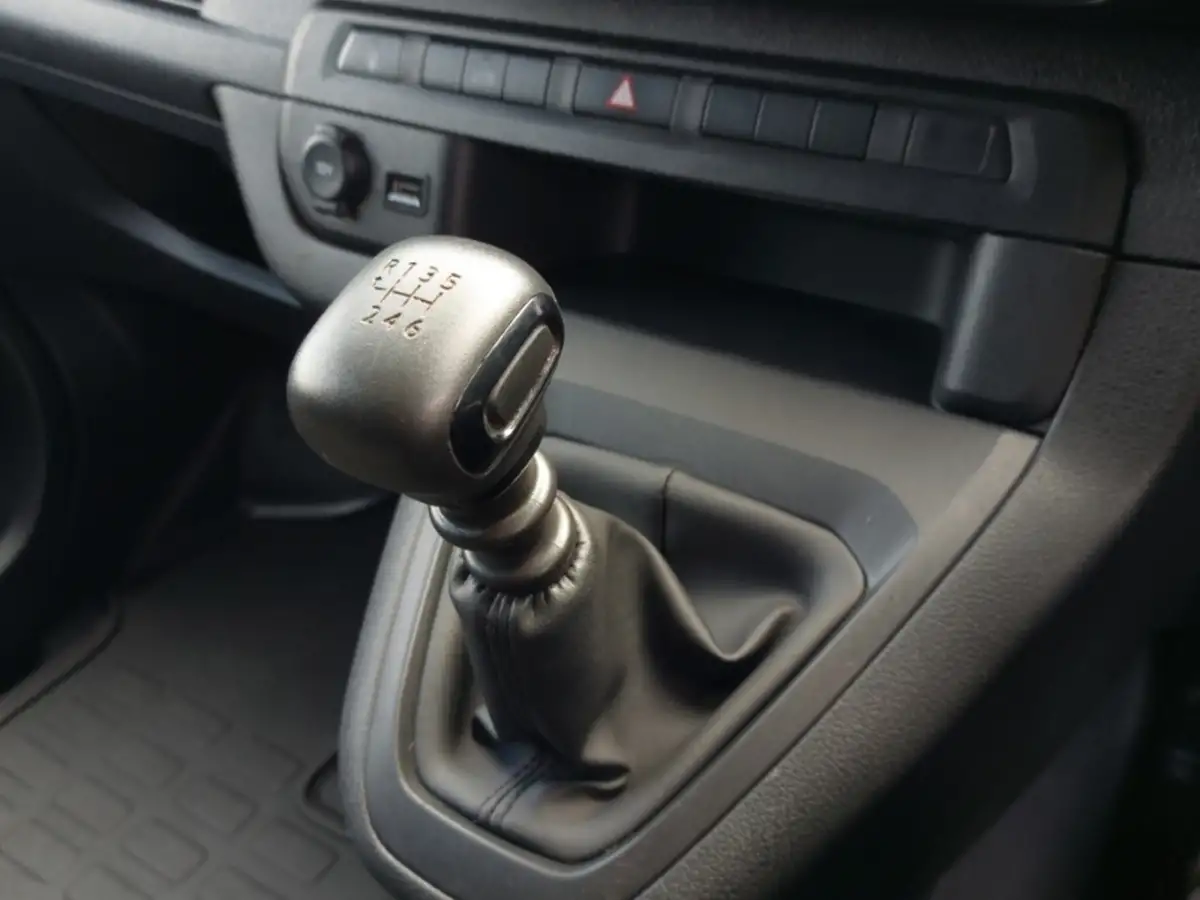 2019-citroen-c3-12-puretech-origins-82ps-big-13