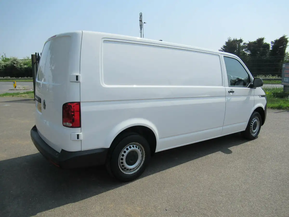 2020-volkswagen-transporter-20tdi-t28-startline-bmt-lwb-110pseu6dt-e-big-12