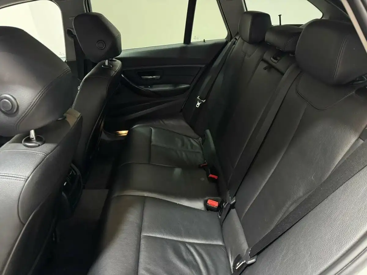 2013-bmw-3-series-20td-320d-luxury-184bhp-ss-touring-5d-big-12