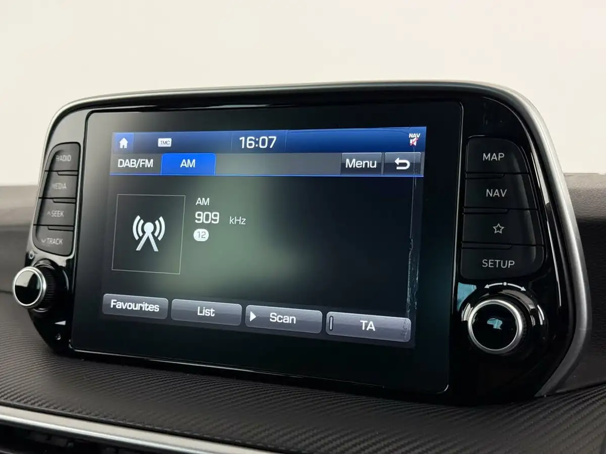 2020-hyundai-tucson-16-t-gdi-se-nav-dct-big-32