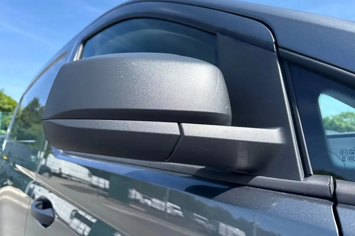 2024-volkswagen-caddy-20tdi-c20-cargo-commerce-plus-102pseu6d-big-24