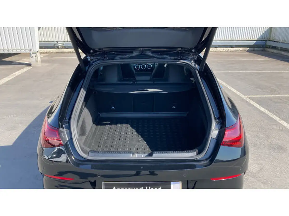 2023-mercedes-benz-cla-13-cla-200-amg-line-premium-shooting-brake-5d-big-3