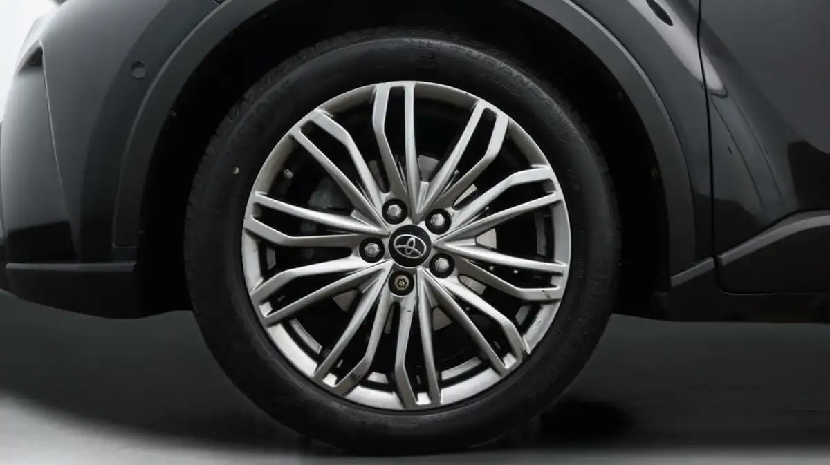 2021-toyota-c-hr-18-vvt-i-excel-big-18