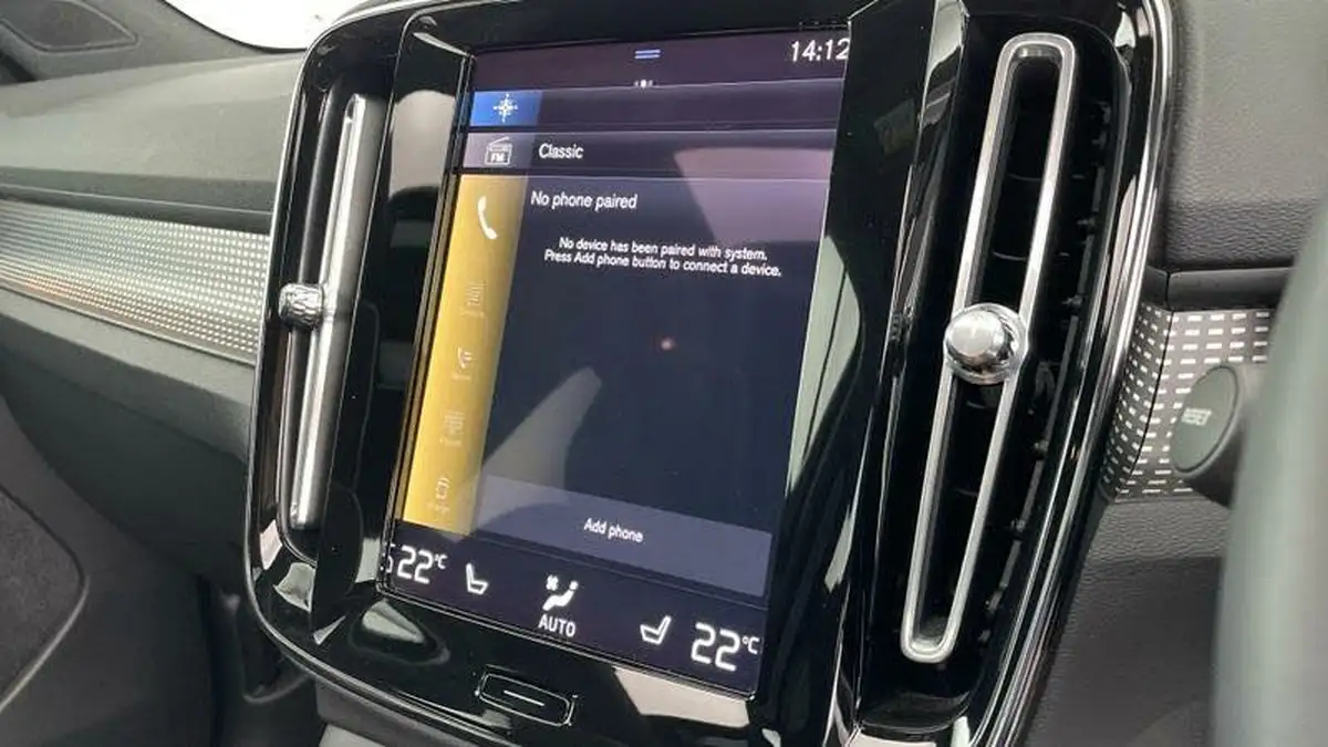 2022-volvo-xc40-15-t5-r-design-pro-big-14