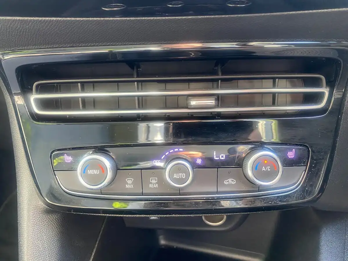 2022-vauxhall-mokka-12-elite-premium-130ps-big-14