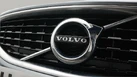 2019-volvo-v40-20-t2-r-design-edition-small-32