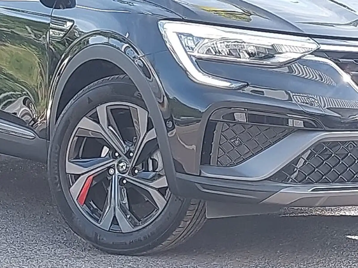 2022-renault-arkana-16-rs-line-big-8