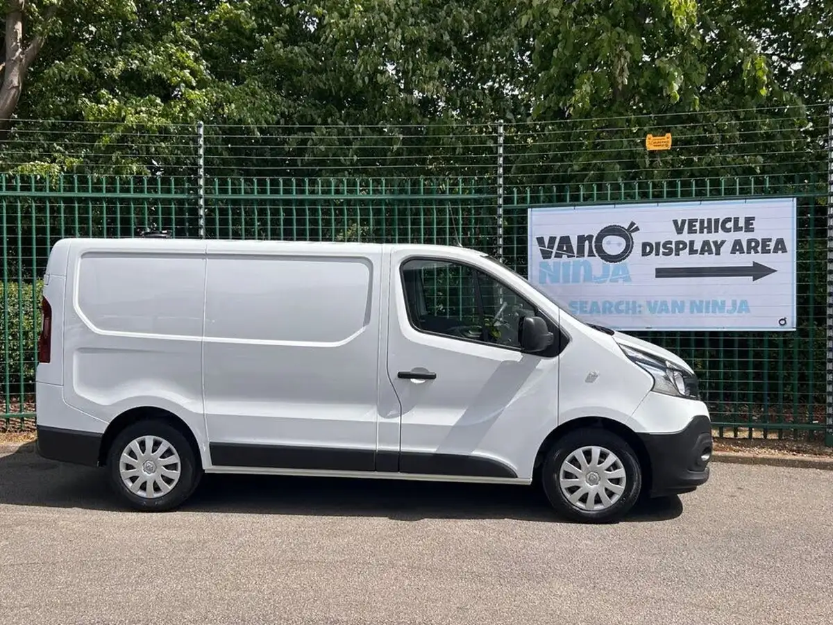 2021-renault-trafic-20dci-sl28-energy-120-business-big-9