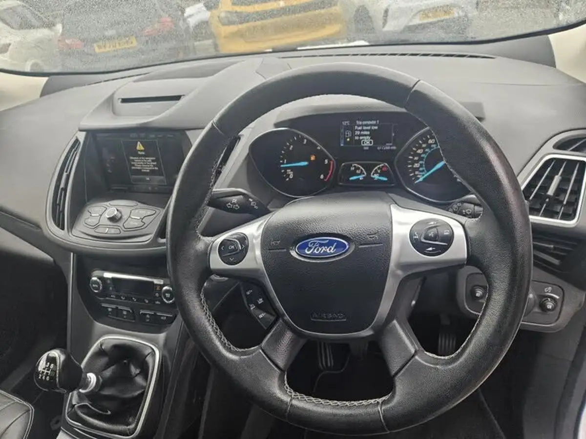 2016-ford-kuga-20tdci-titanium-x-sport-180ps-awd-big-25