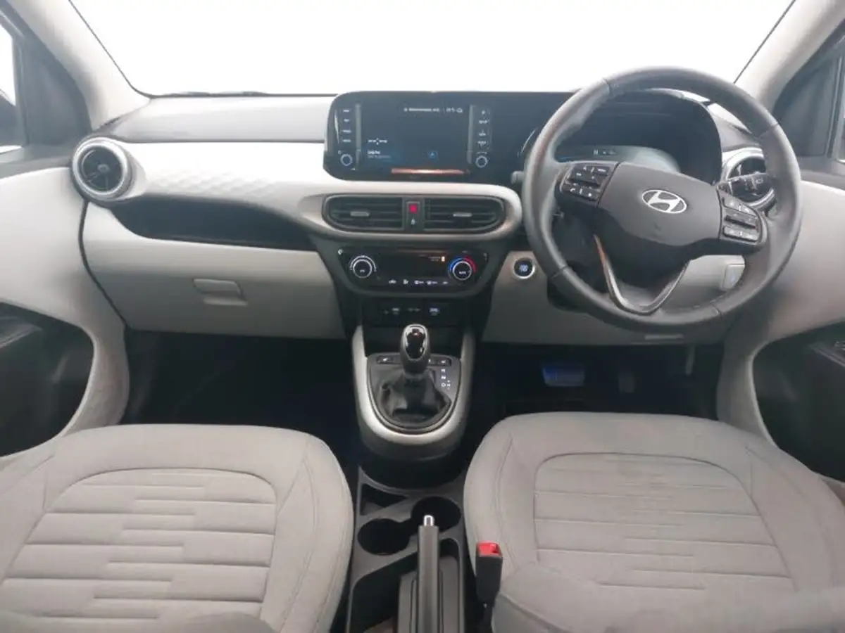 2024-hyundai-i10-10-premium-63ps-auto-big-2