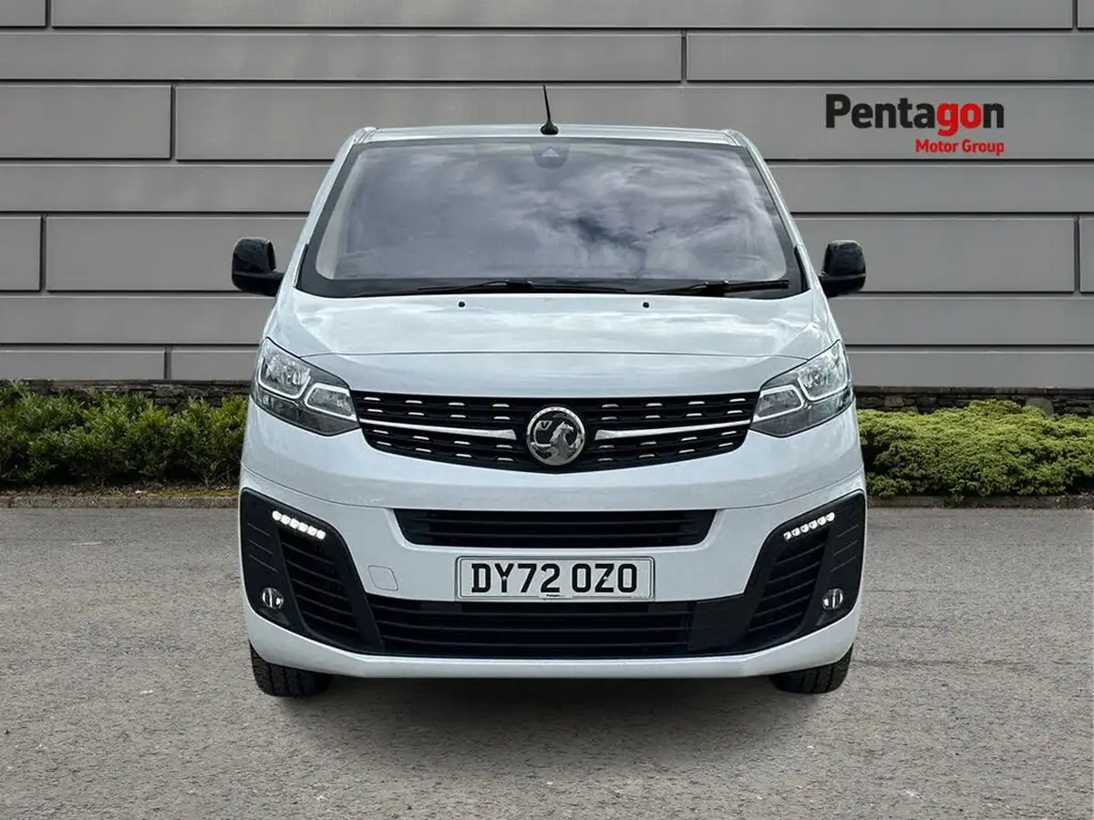 2022-vauxhall-vivaro-20td-3100-l1h1-elite-big-15