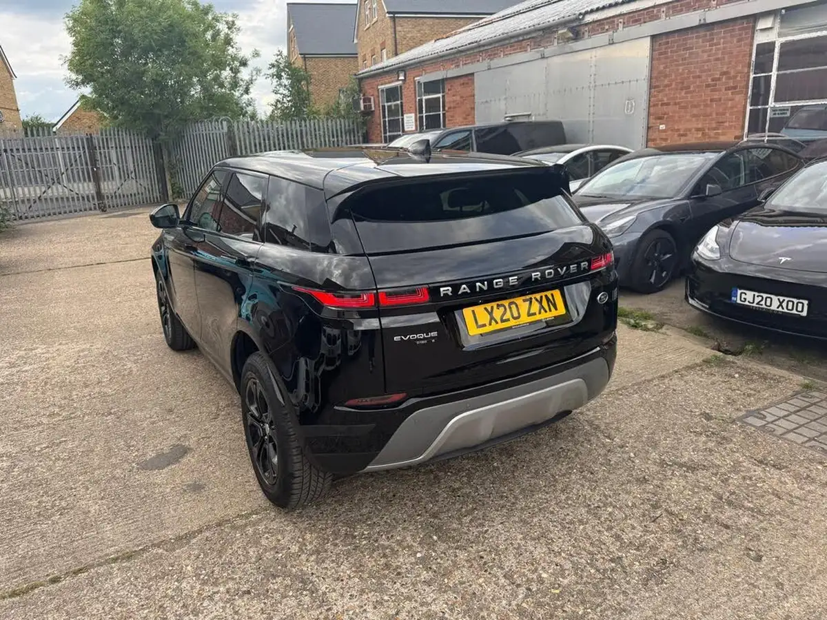 2020-land-rover-range-rover-evoque-20-d150-s-awd-auto-big-28
