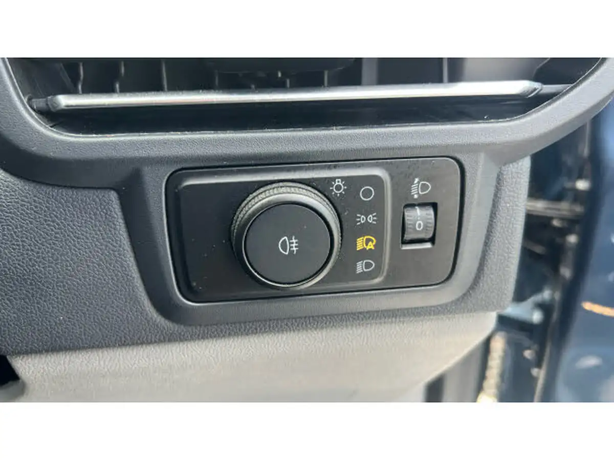 2024-ford-transit-custom-20tdci-280-l1h1-limited-136pseu6e-panel-van-1996cc-auto-big-31