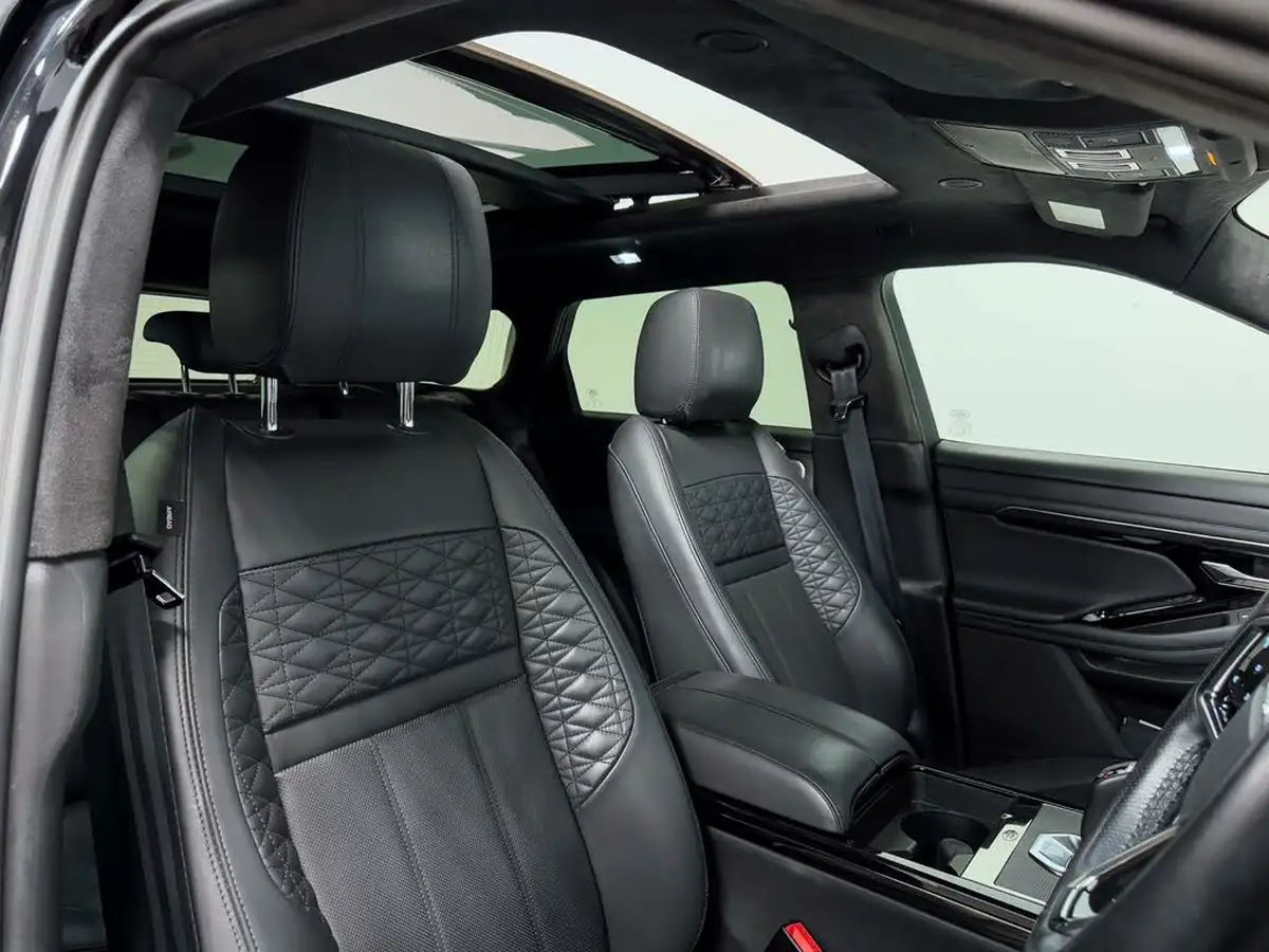 2021-land-rover-range-rover-evoque-15-p300e-autobiography-big-33
