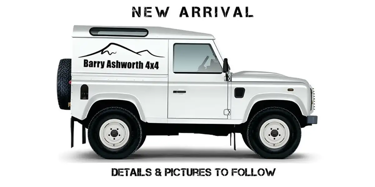 2017-mitsubishi-shogun-32td-warrior-32-di-dc-187bhpeu6-4x4-swb-window-van-auto-big-0