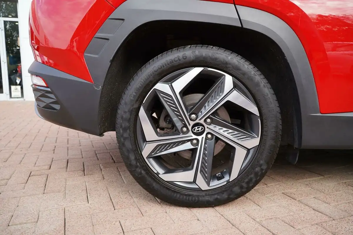 2022-hyundai-tucson-16-t-gdi-ultimate-150ps-big-32