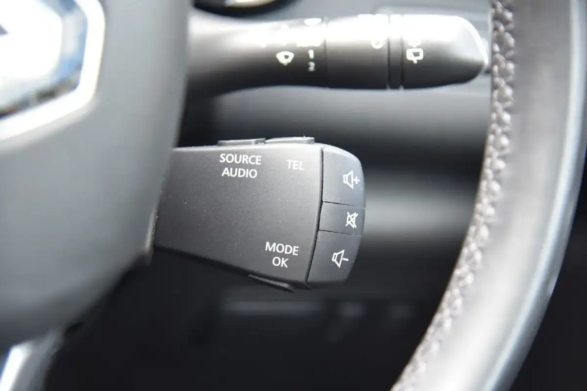 2016-renault-kadjar-16dci-signature-nav-4x4-big-34