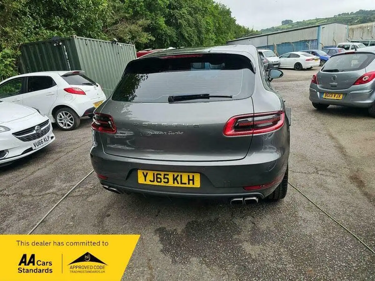 2015-porsche-macan-36-turbo-big-3