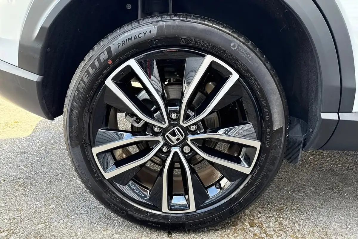 2024-honda-hr-v-15-i-mmd-elegance-big-11