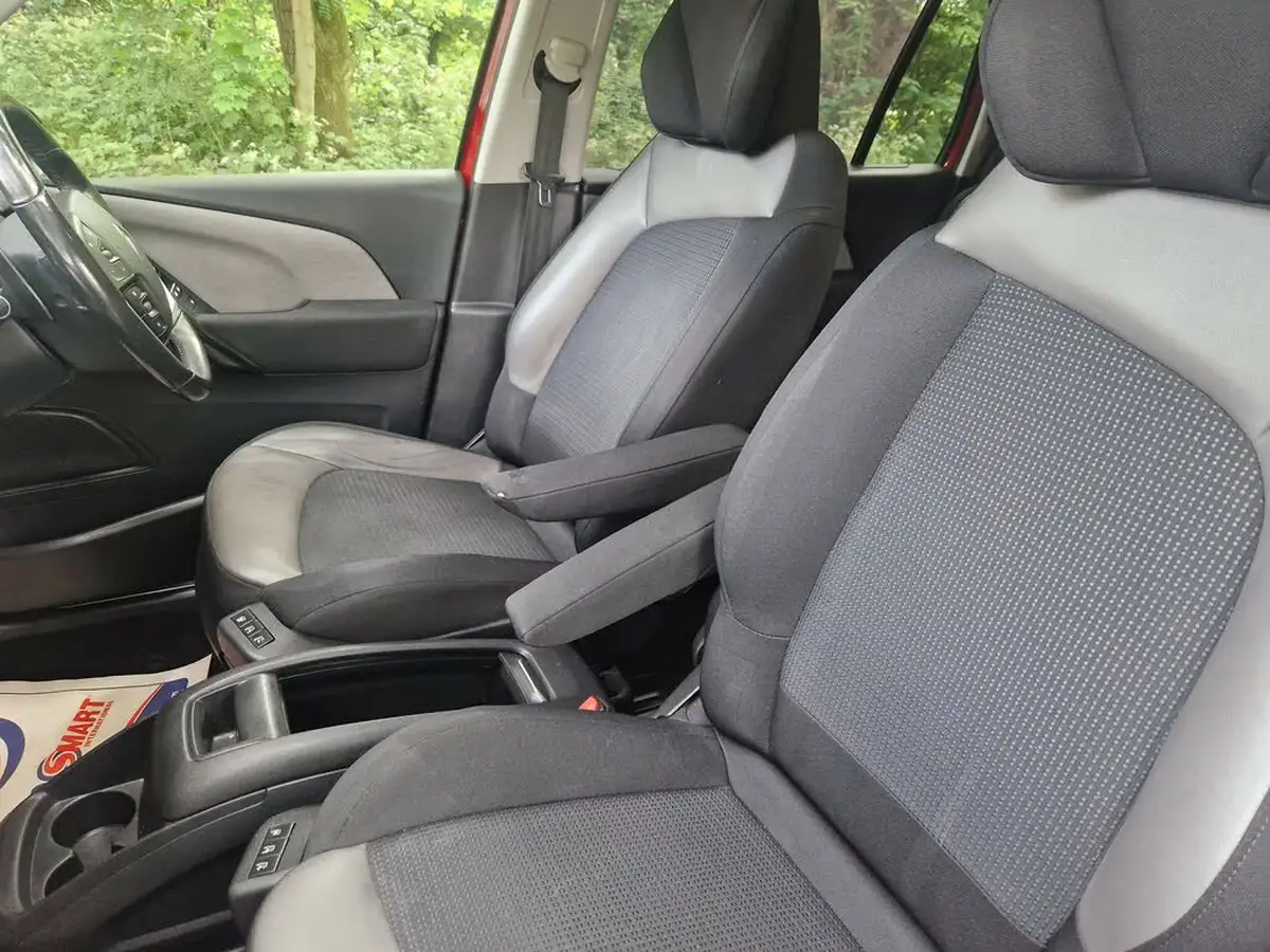 2014-citroen-grand-c4-picasso-16e-hdi-exclusive-etg6-big-11