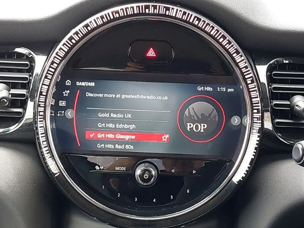 2021-mini-cooper-15-cooper-classic-hatchback-3d-big-9