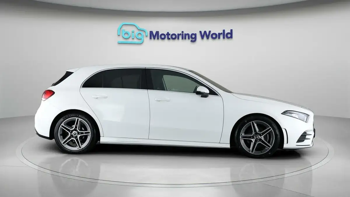 2021-mercedes-benz-a-class-13-a180-amg-line-hatchback-5d-big-7