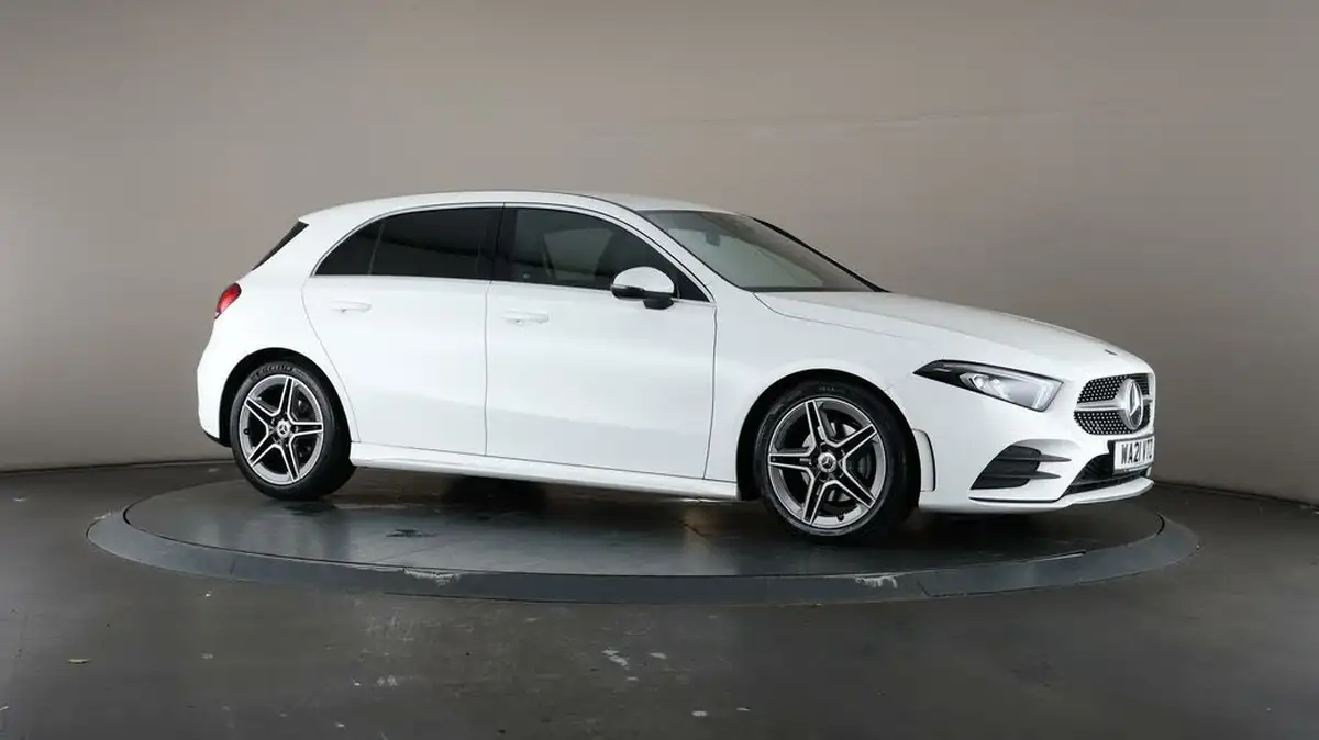 2021-mercedes-benz-a-class-13-a180-amg-line-hatchback-5d-big-47