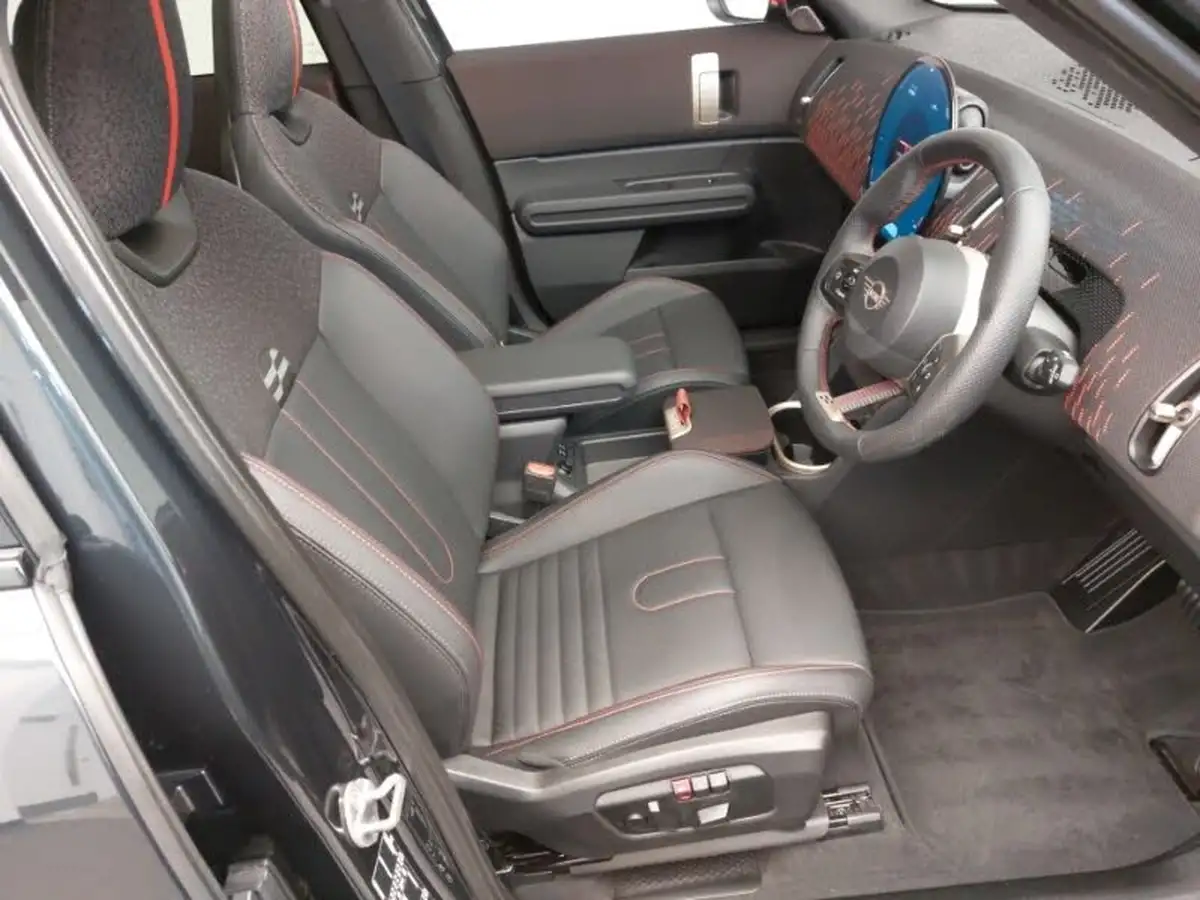 2024-mini-countryman-20-john-cooper-works-296bhp-big-5