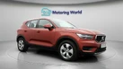 2020-volvo-xc40-20td-d3-momentum-geartronic-small-0