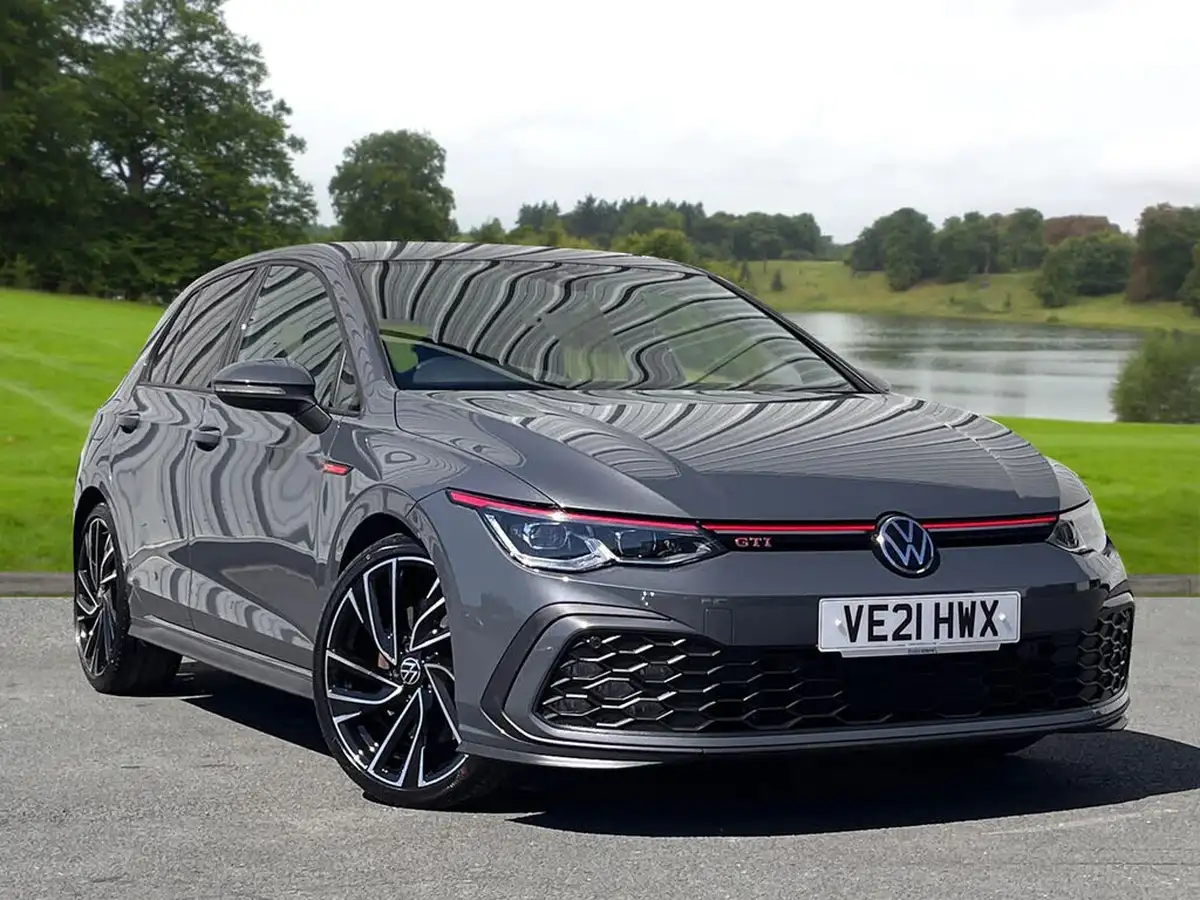 2021-volkswagen-golf-20-tsi-gti-big-1