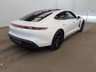 2020-porsche-taycan-e-4s-530ps-small-6