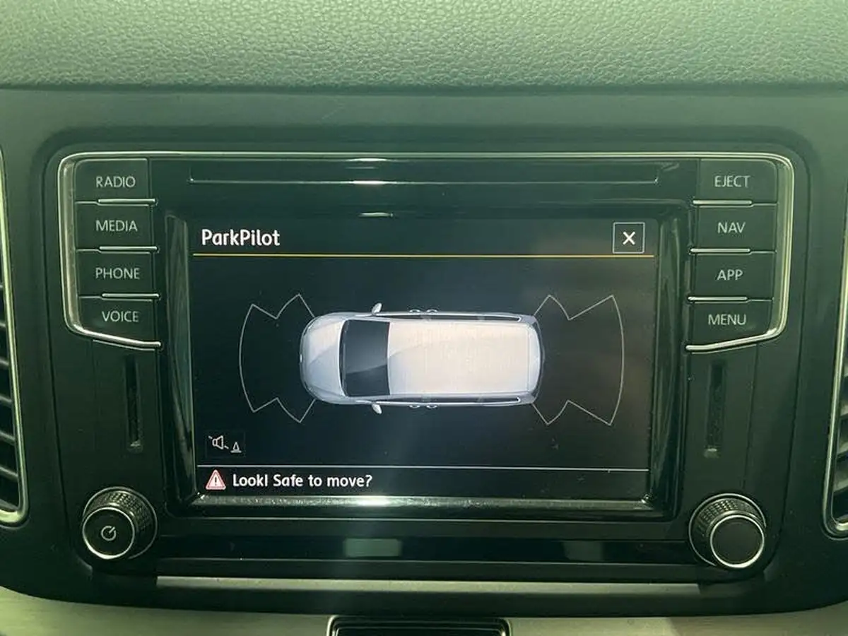 2019-volkswagen-sharan-14-tsi-se-nav-1395cc-big-26