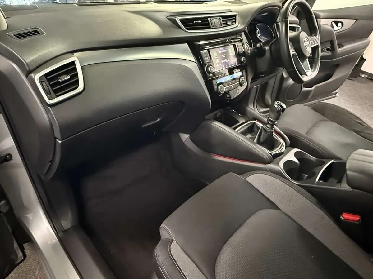 2019-nissan-qashqai-13-dig-t-n-connecta-140ps-big-47