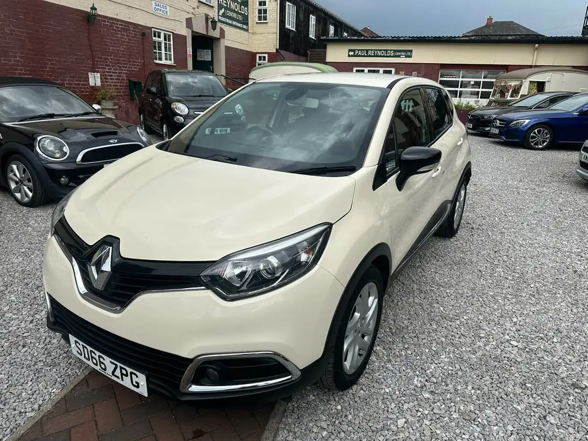 2016-renault-captur-09-dynamique-nav-big-1