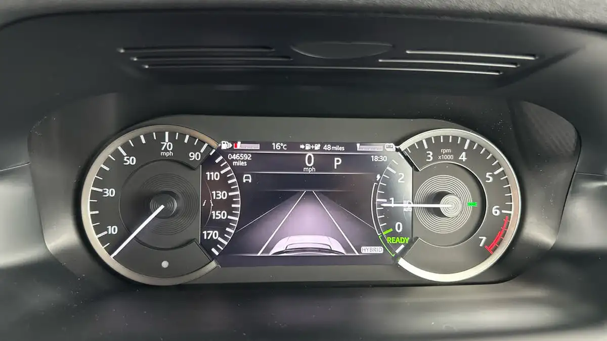 2022-land-rover-discovery-sport-15-p300e-r-dynamic-se-big-17
