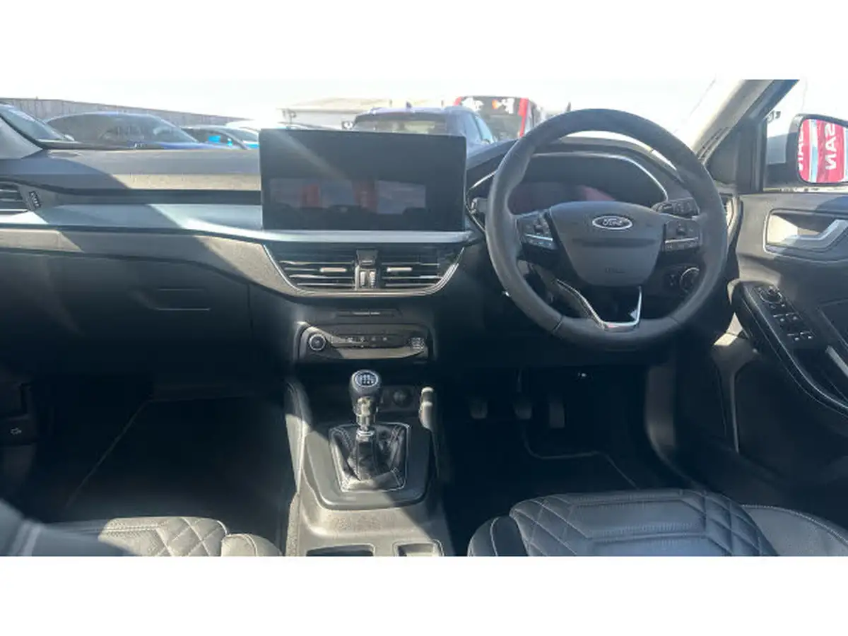 2023-ford-focus-big-9