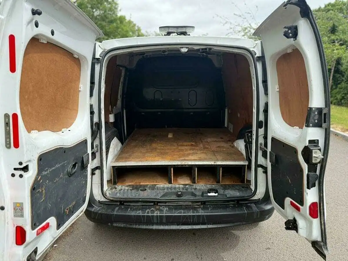 2018-mercedes-benz-citan-15-cdi-109-15-cdi-long-panel-van-big-25