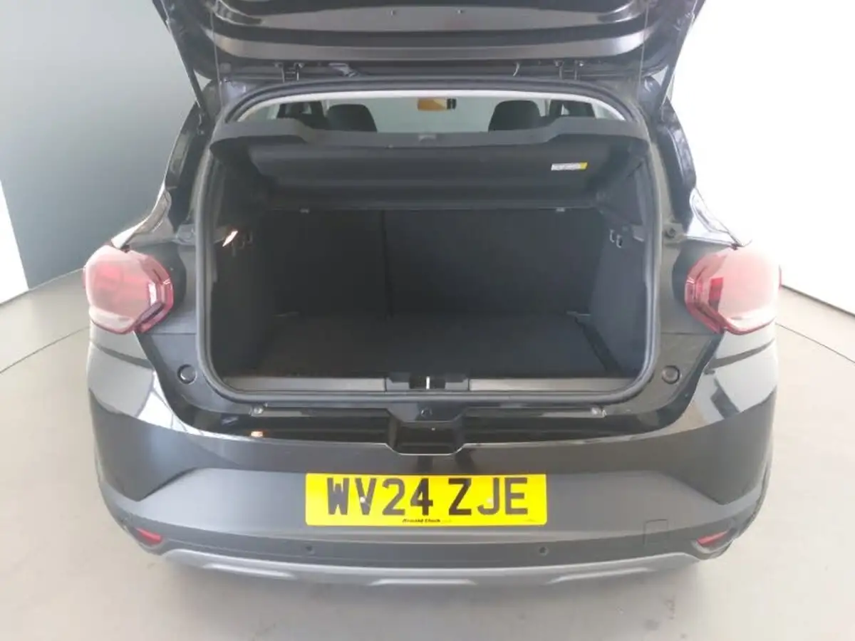 2024-dacia-sandero-stepway-10-tce-extreme-90bhp-big-7