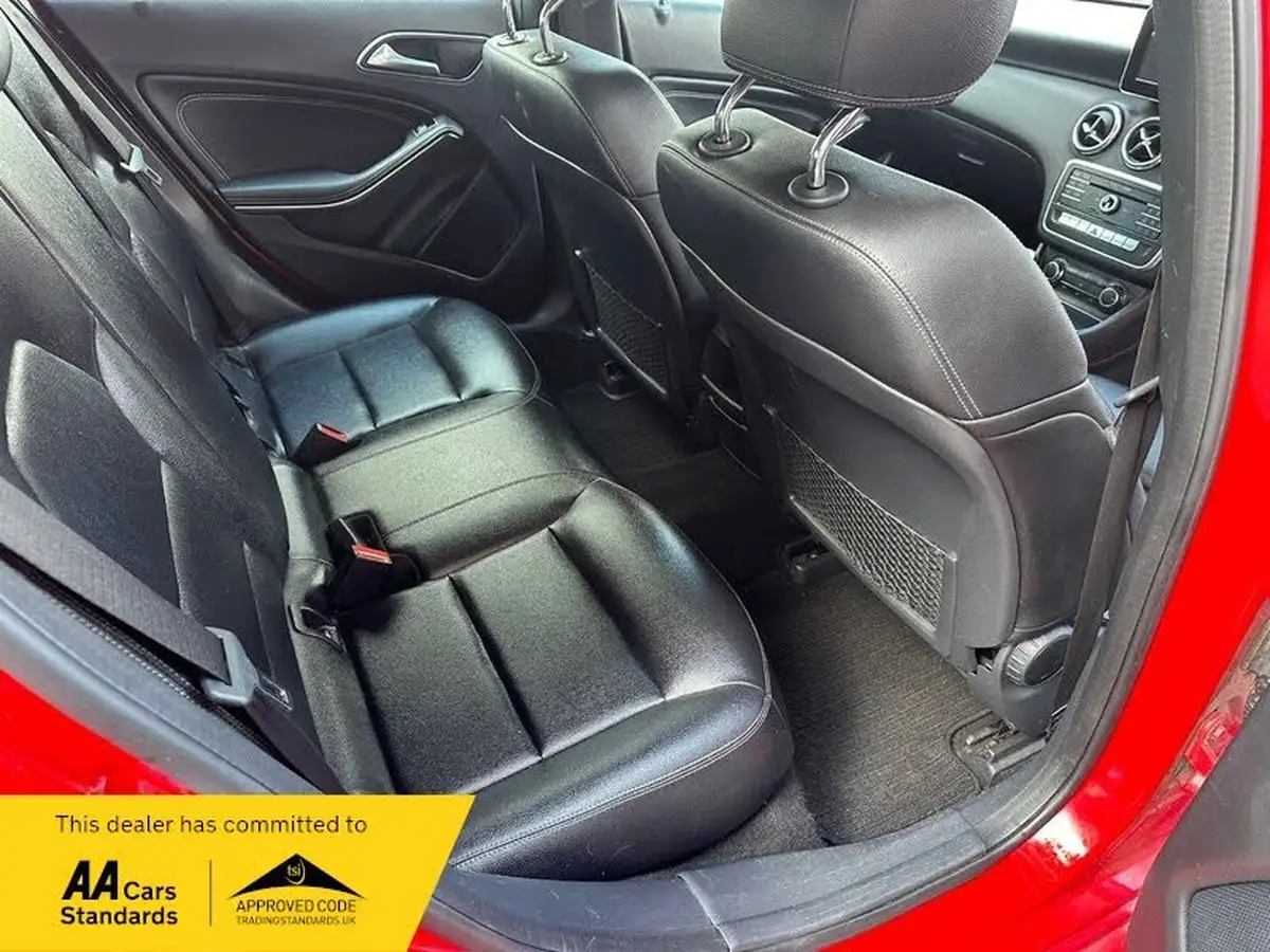 2015-mercedes-benz-a-class-15d-a180d-se-ss-big-12